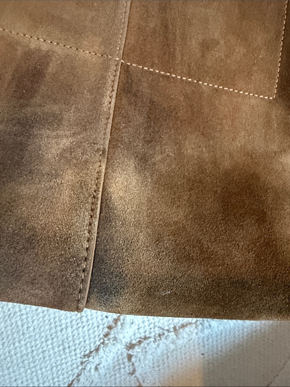 Verafied New York Toffee Suede Belted Tote Bag - Picture 10 of 12